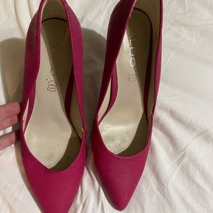 Aldo heels 8.5